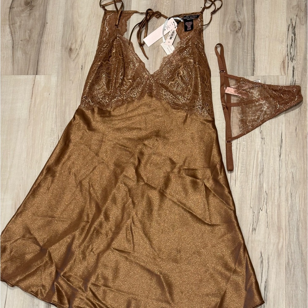 NWT!!Victoria’s Secret baby doll set - size SMALL, Gold/Copper color - Picture 3 of 4